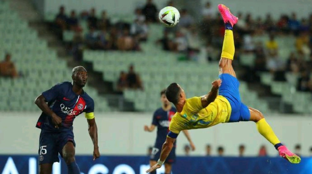  巴黎圣日耳曼c罗梅西 